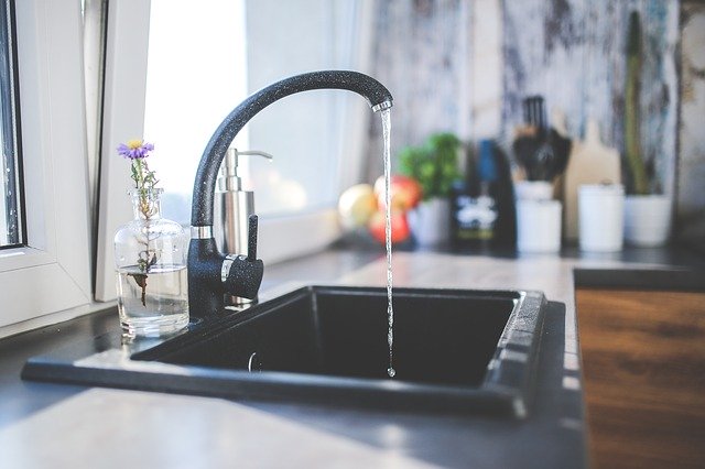 service-eau-robinet-pixabay