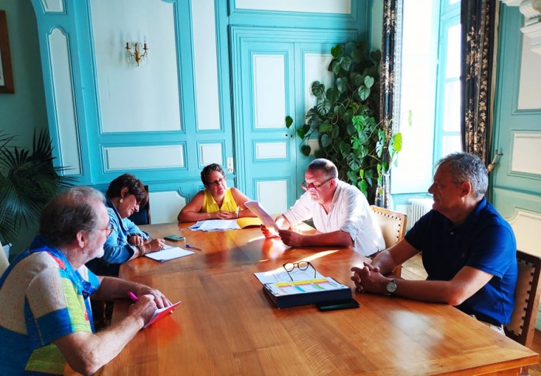 POINT-PRESSE-RENTREE